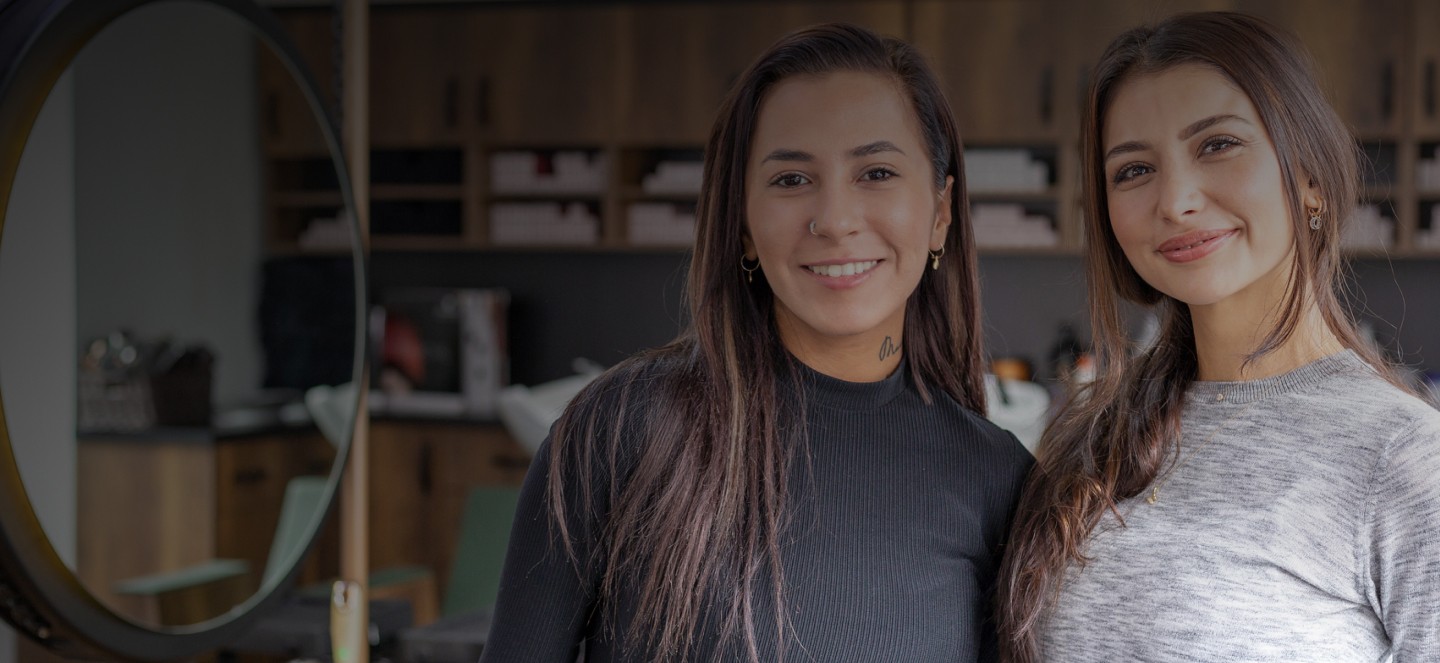 Πώς θα βρεις τον ιδανικό hair stylist για το κομμωτήριό σου